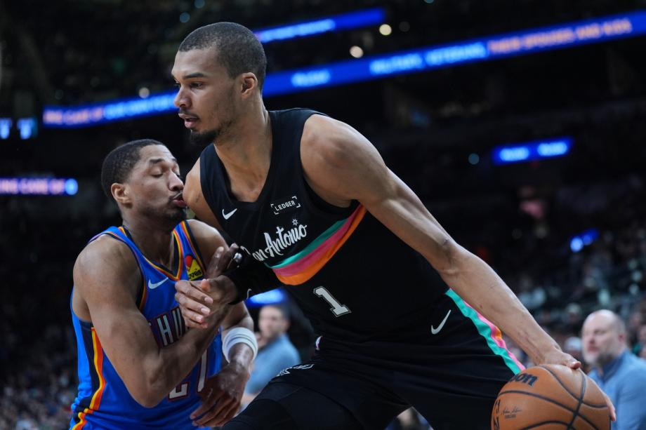 意昂体育-NBA-文班亚马两双凯尔登25分 马刺击败雷霆